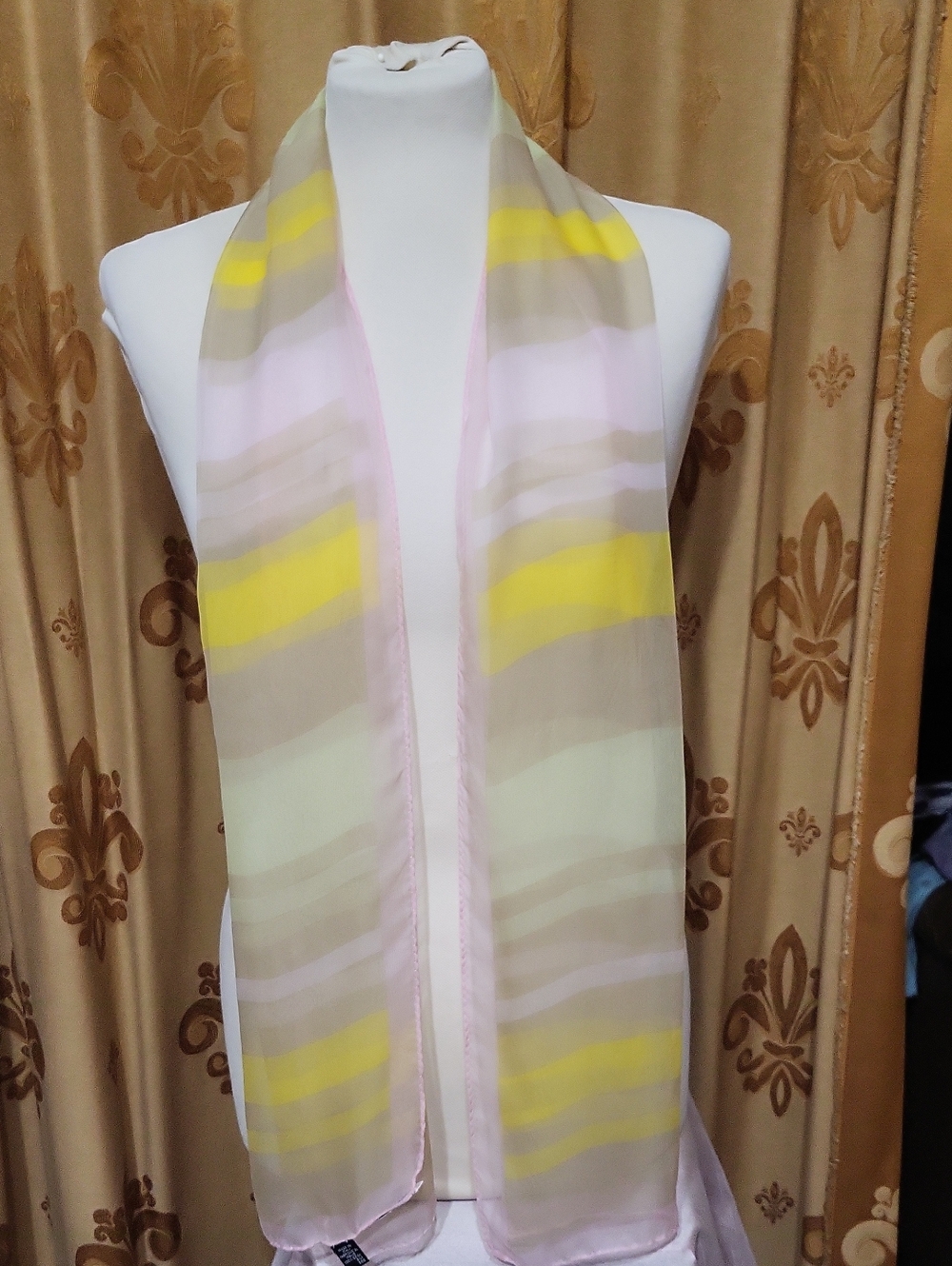 Vtg Carlisle Silk Chiffon Scarf Italy